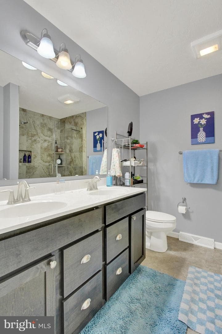 880 Ripple Drive photo 18