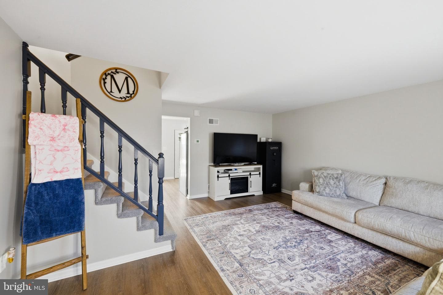 62 Kings Way photo 5