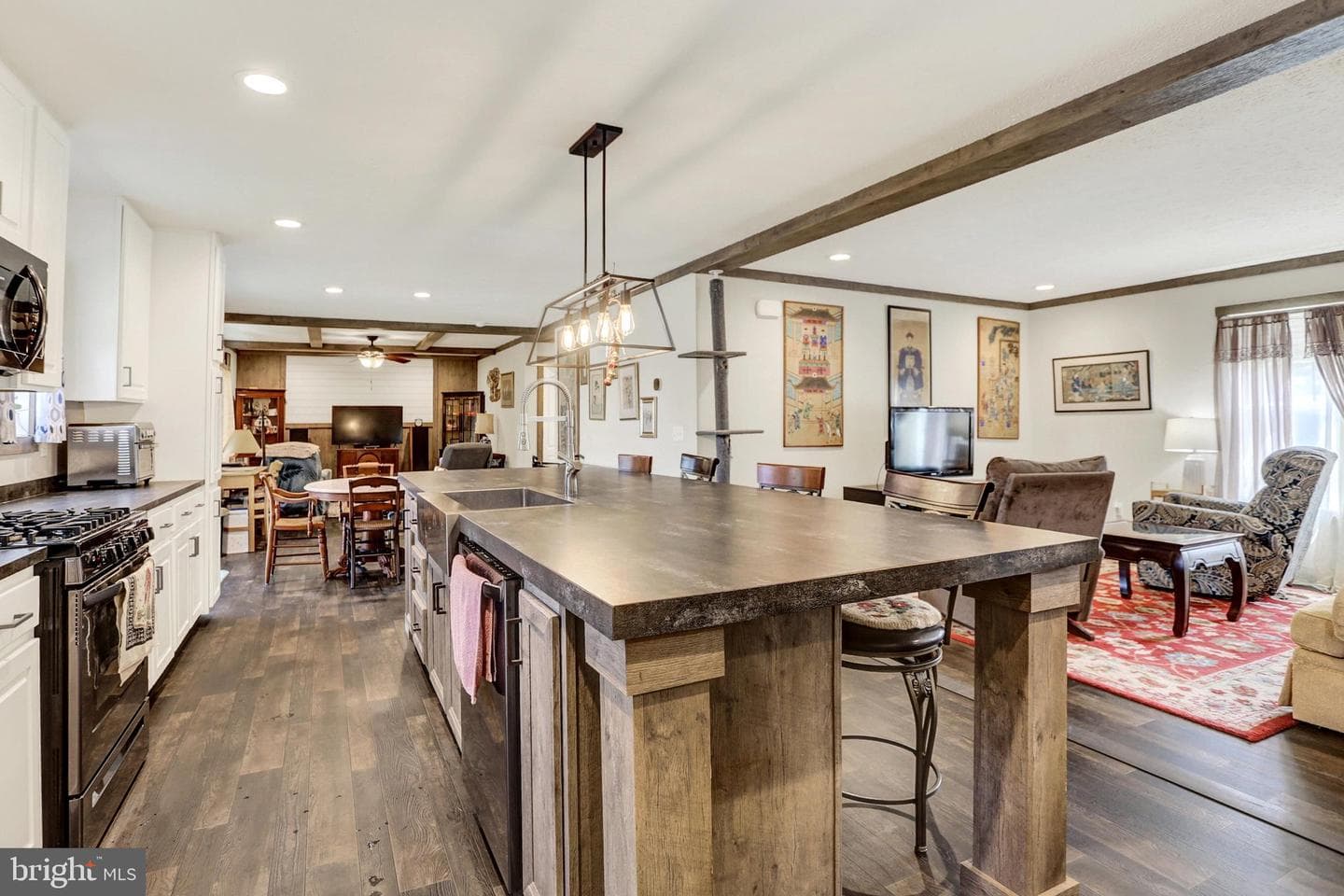 4635 Hikey Street photo 11