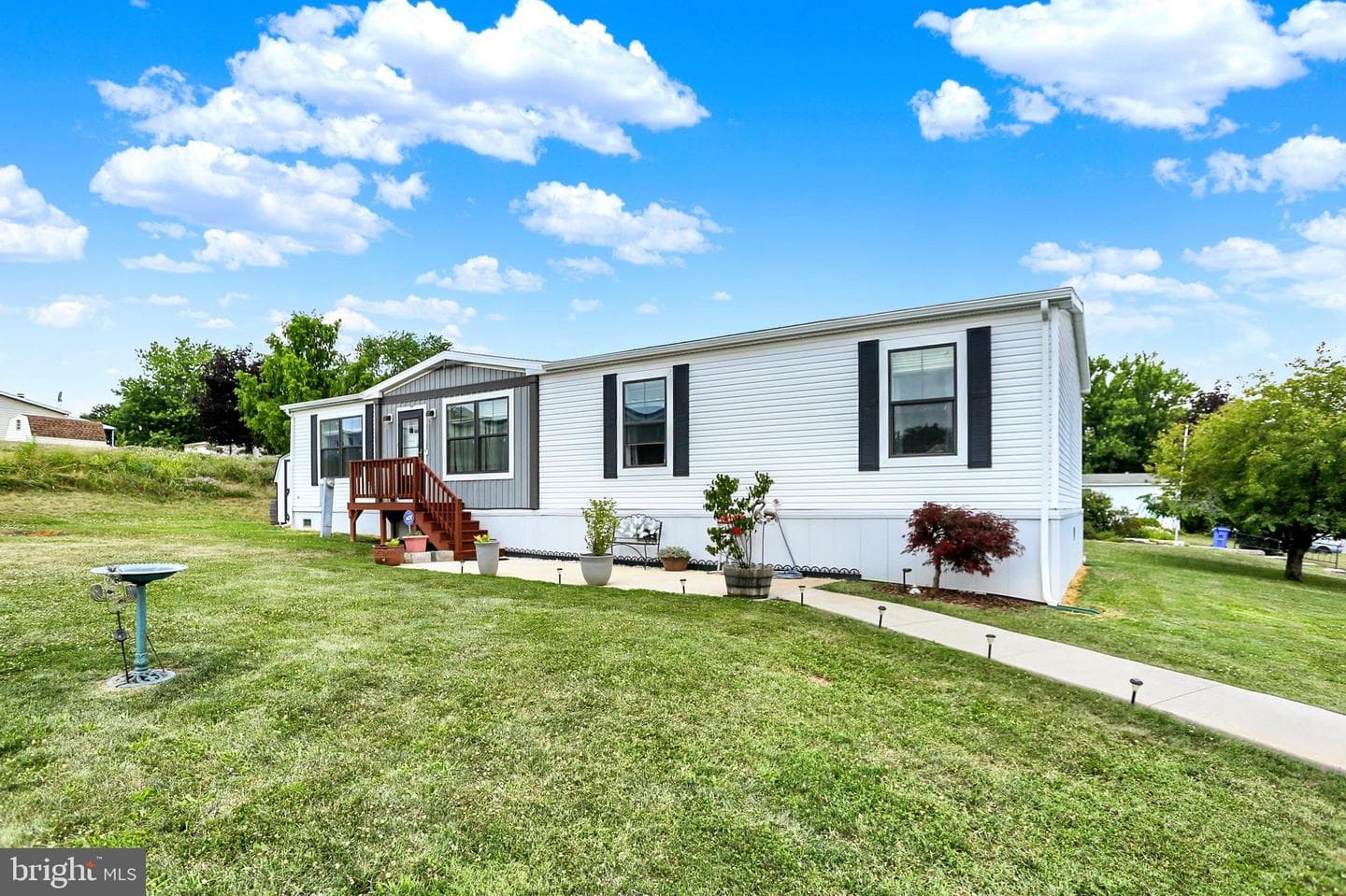 4635 Hikey Street photo 3