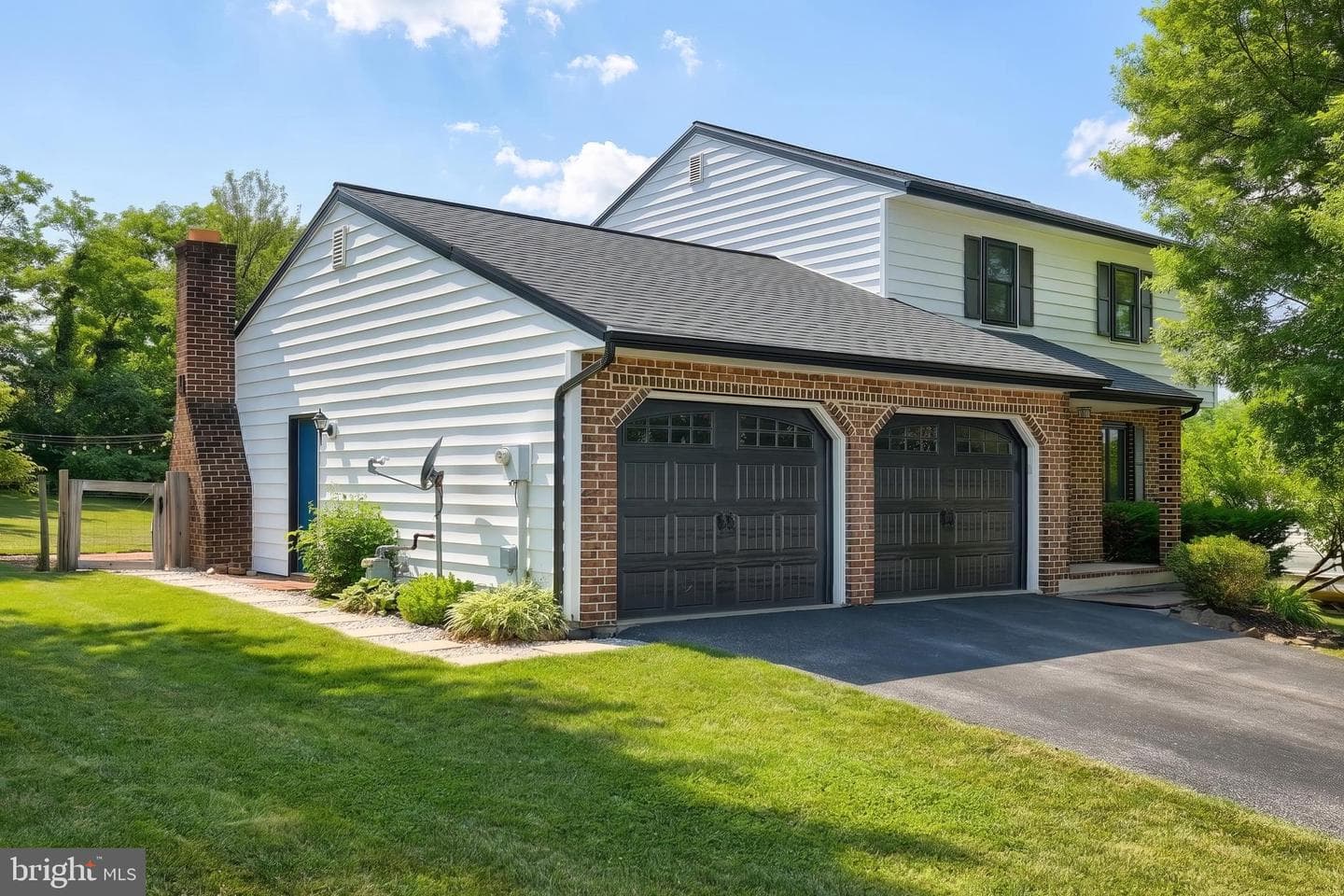 2832 Glen Hollow Drive, York
