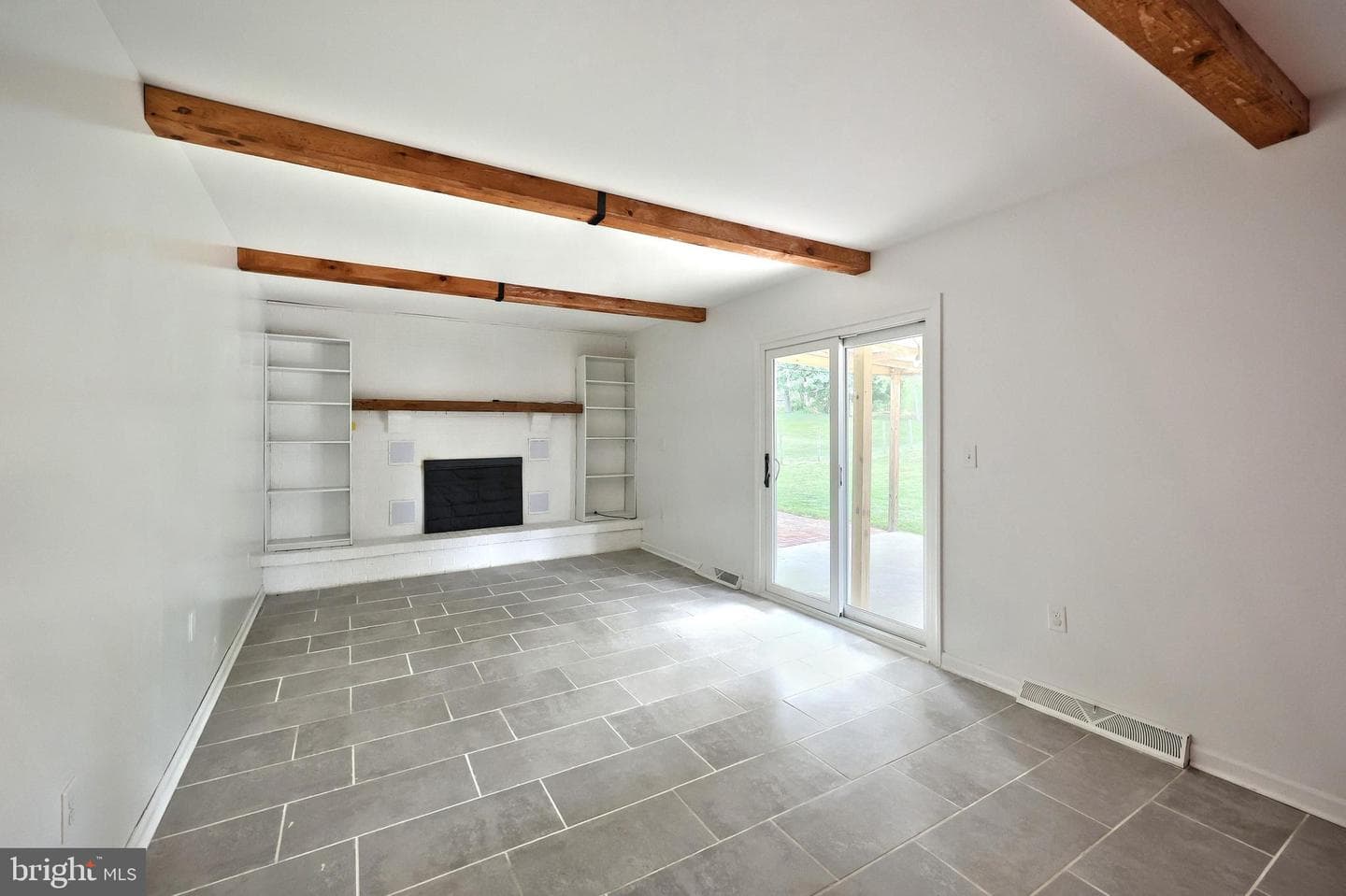 2832 Glen Hollow Drive photo 20