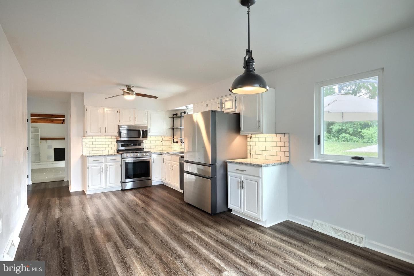 2832 Glen Hollow Drive photo 26