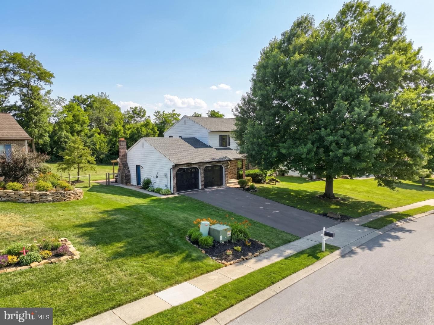 2832 Glen Hollow Drive photo 44