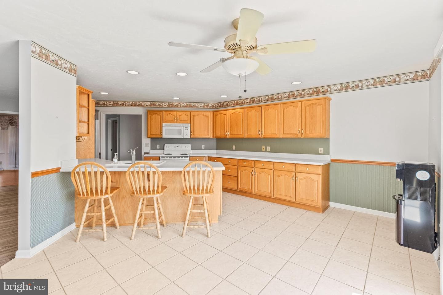 151 Overview Circle E photo 15