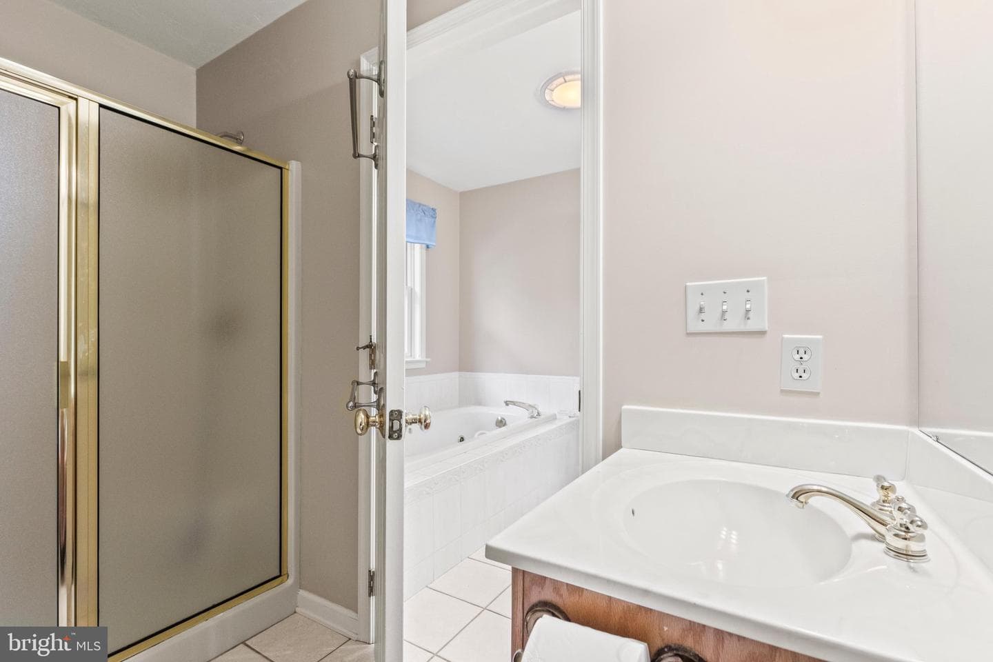 151 Overview Circle E photo 27