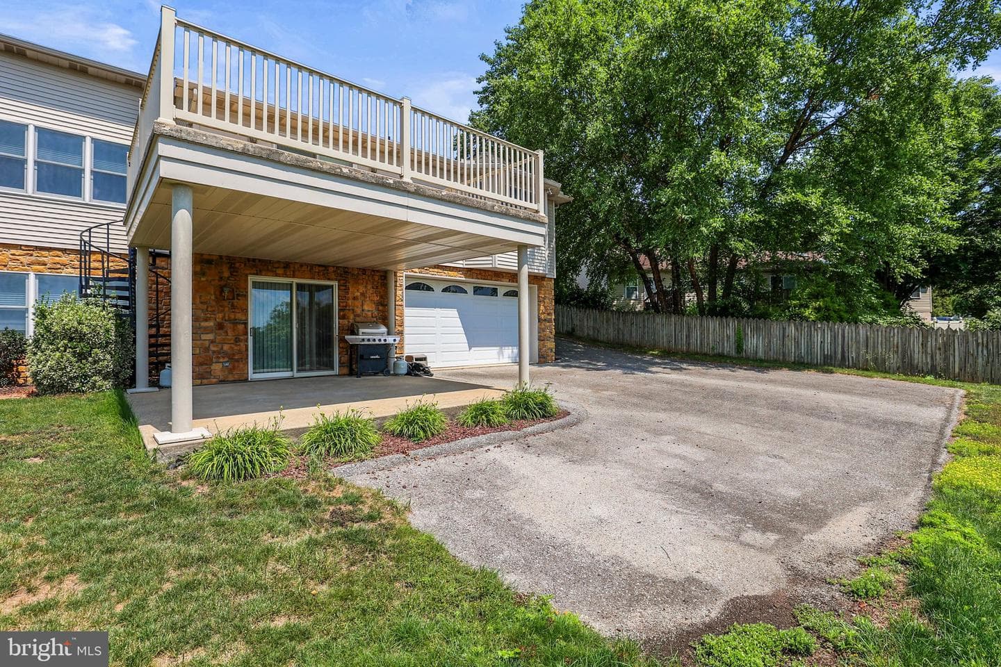 151 Overview Circle E photo 52