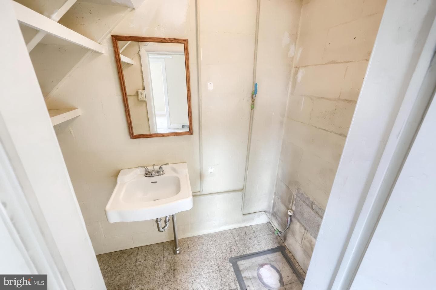 229 Blooming Grove Road photo 37