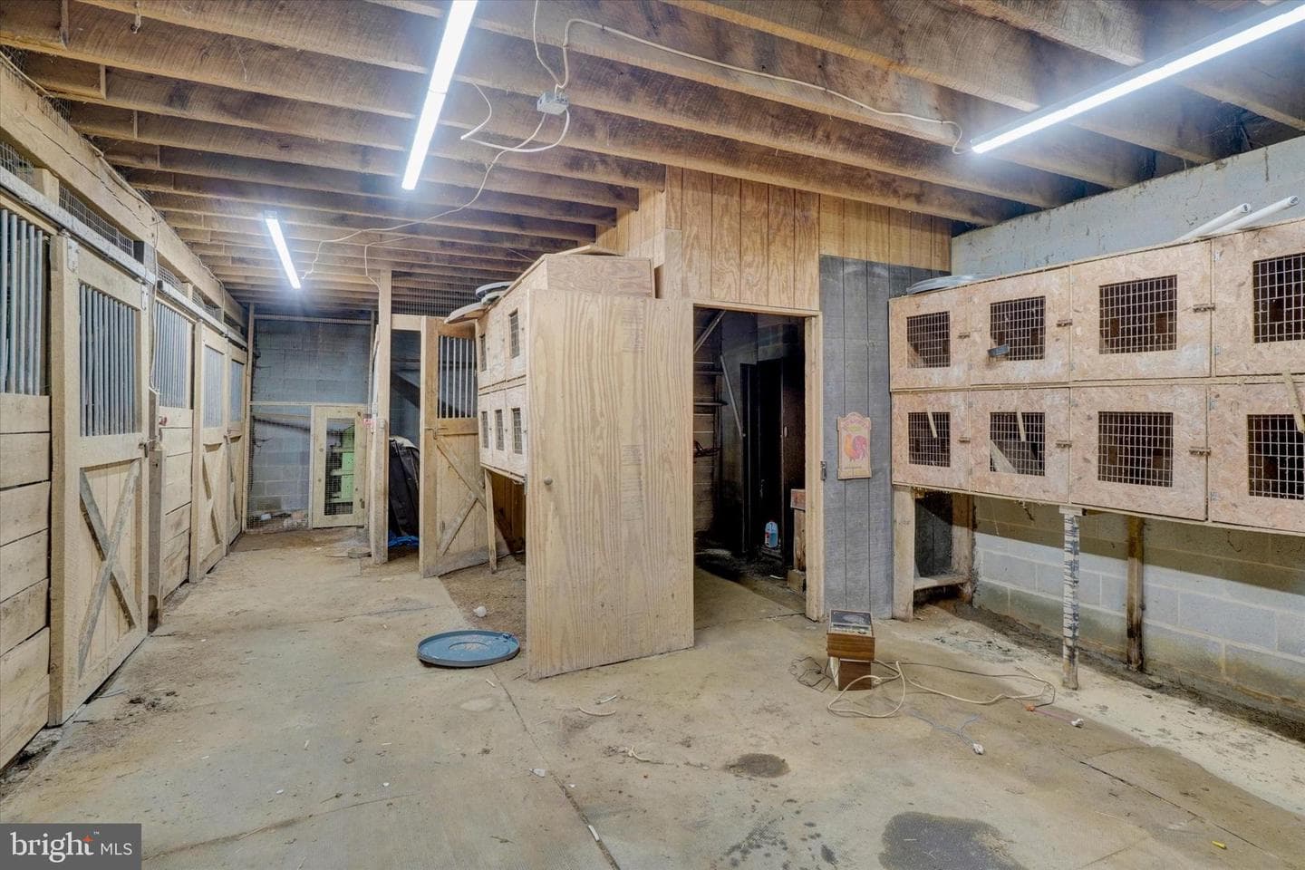 2432 Pine Grove Road photo 32