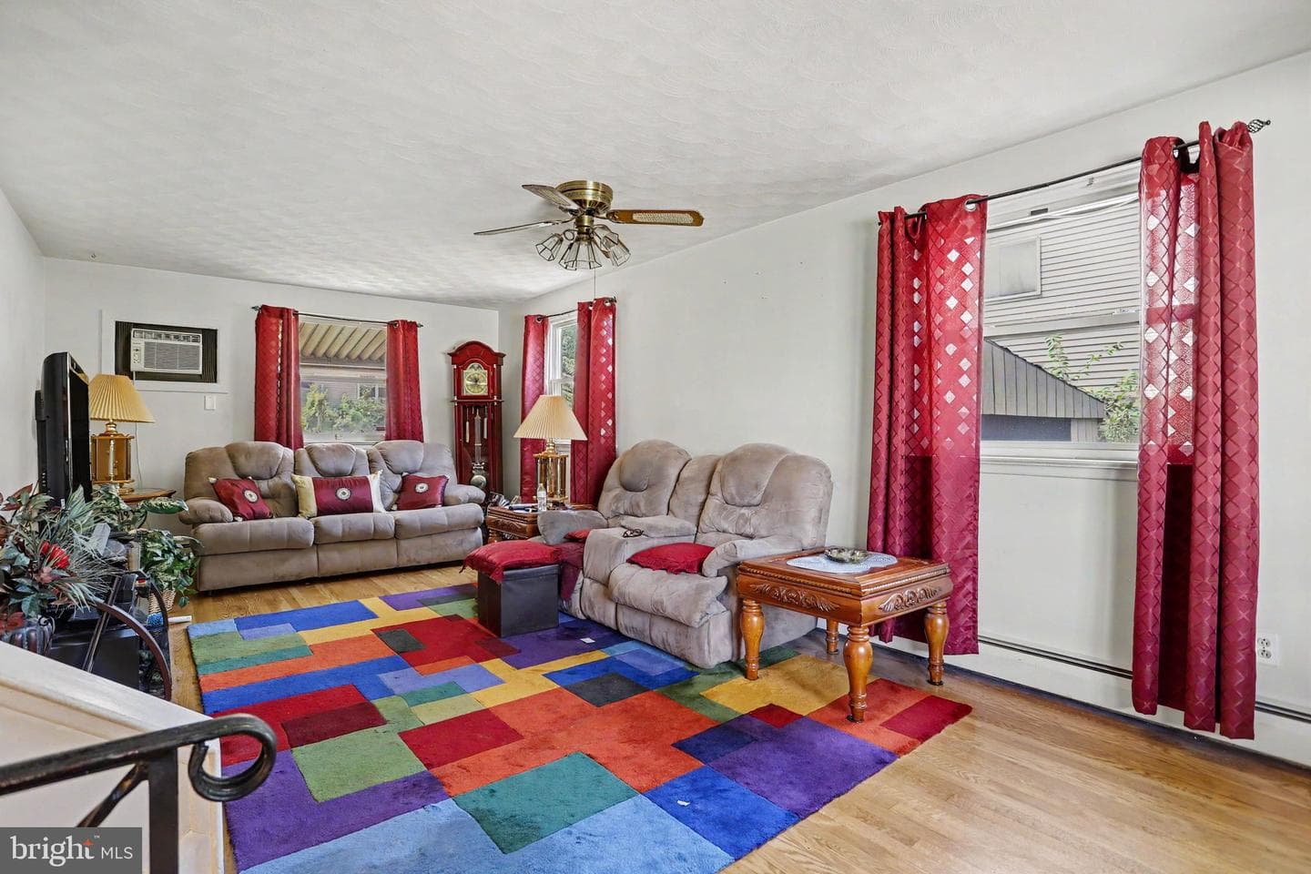 920 Northbriar Drive photo 4