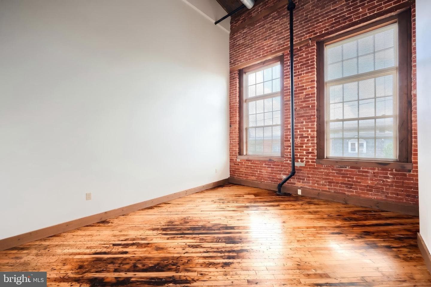 600 N Hartley Street #213 photo 11