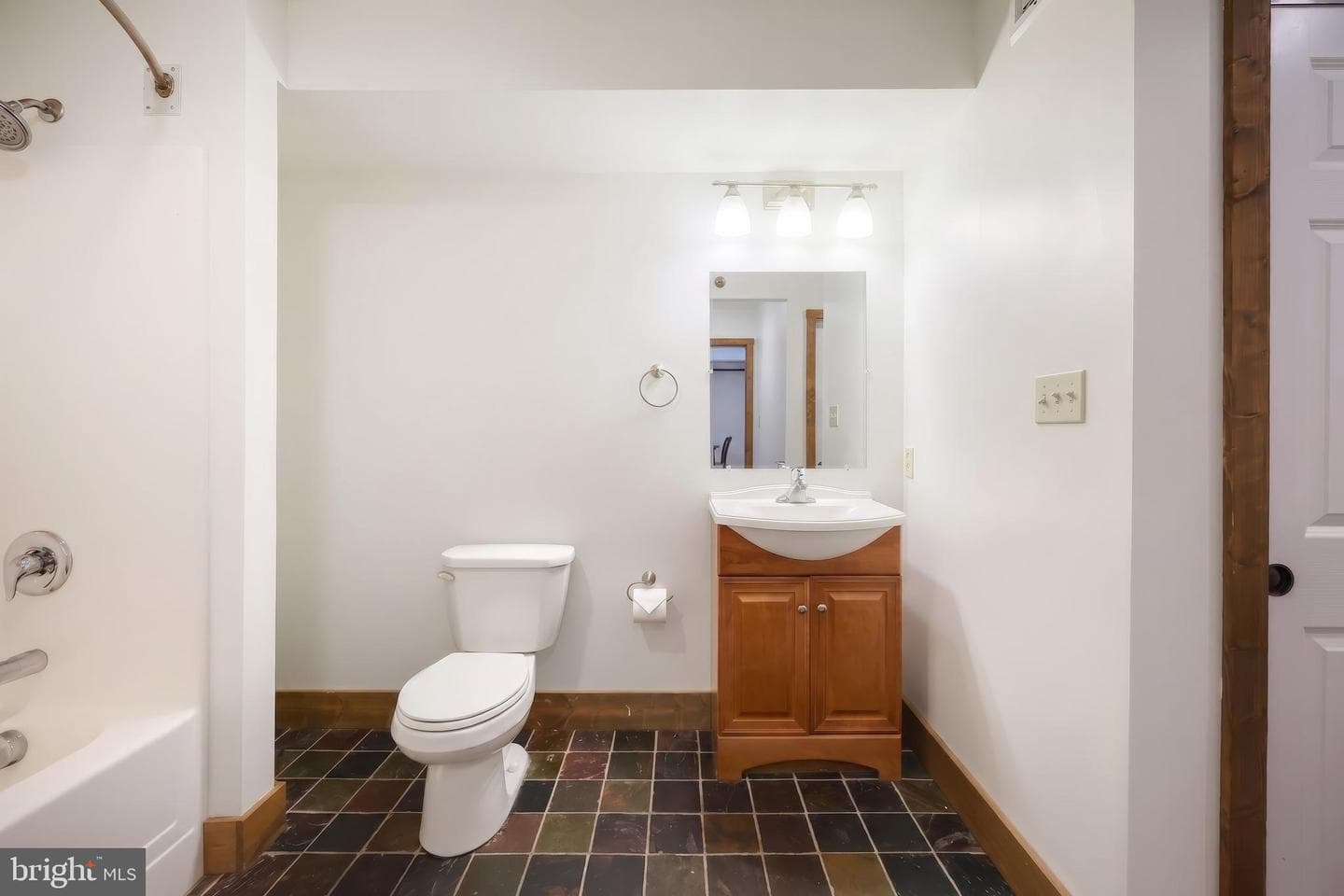 600 N Hartley Street #213 photo 8