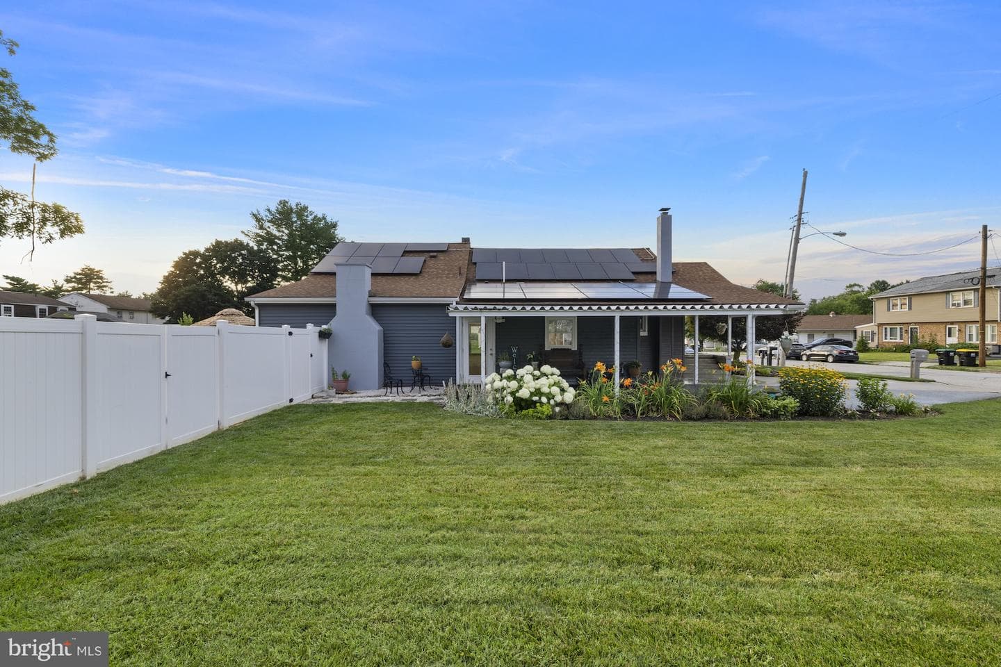 519 Meade Avenue photo 10