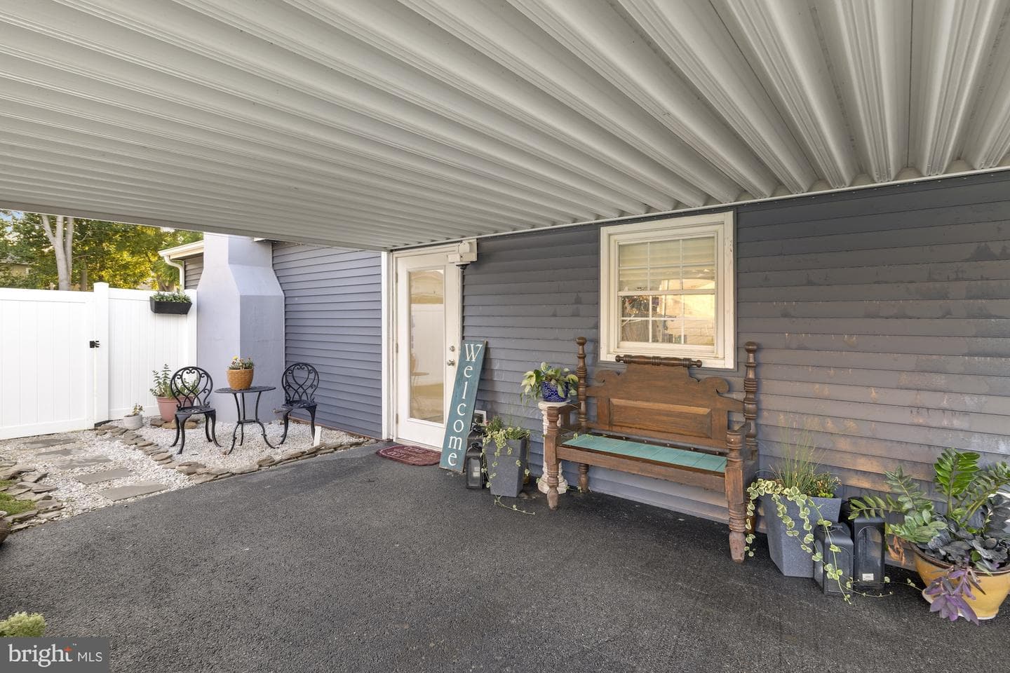 519 Meade Avenue photo 8