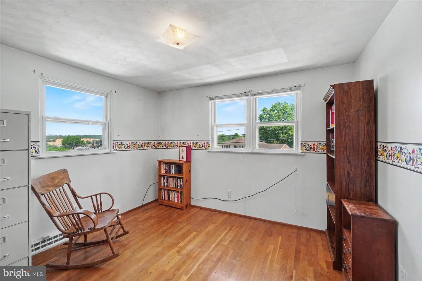 460 Skyview Drive photo 13