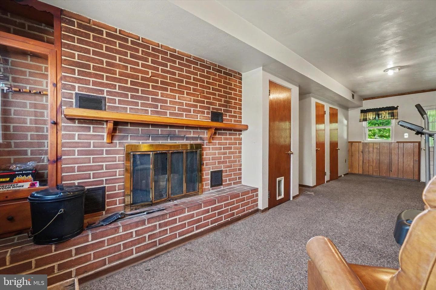 460 Skyview Drive photo 15