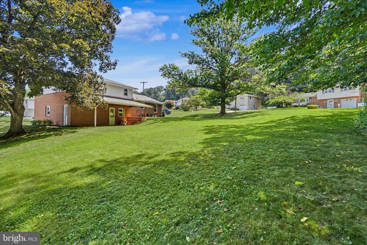 460 Skyview Drive photo 27