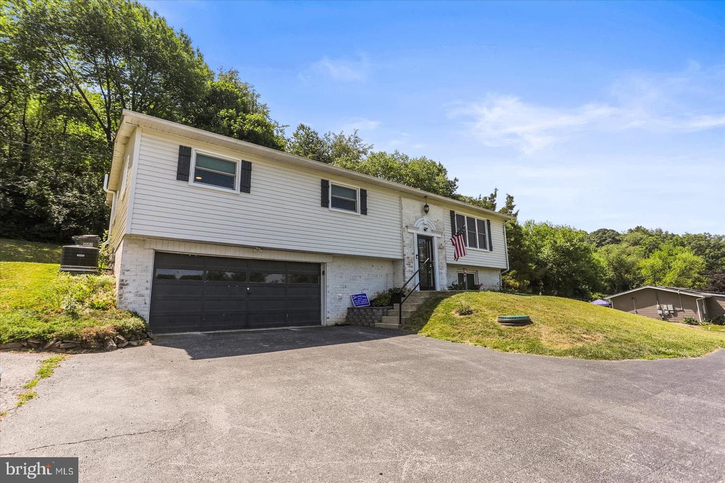 3175 W College Avenue, York