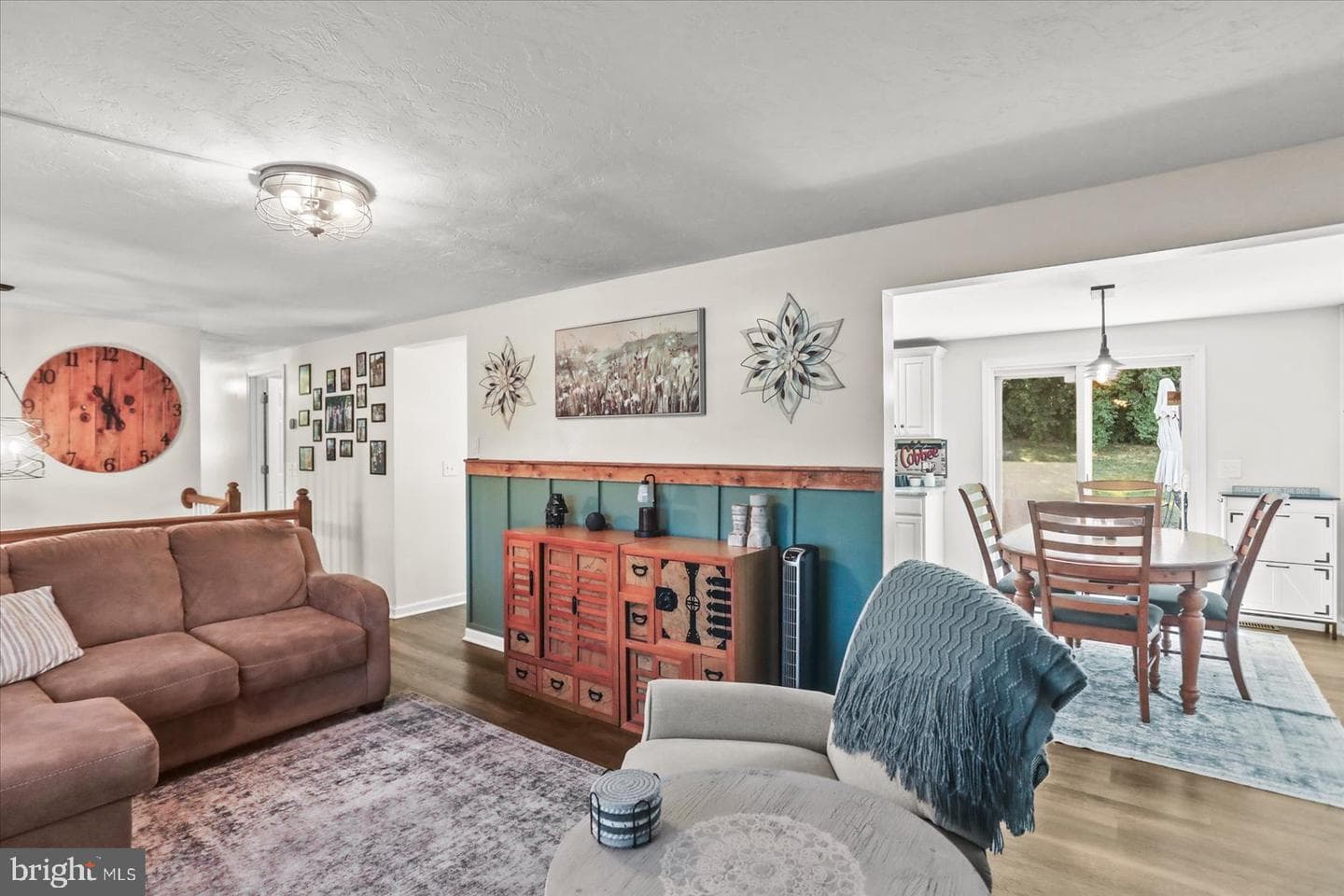 3175 W College Avenue photo 7