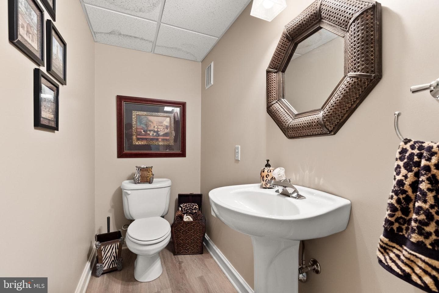 121 Madara Drive photo 63