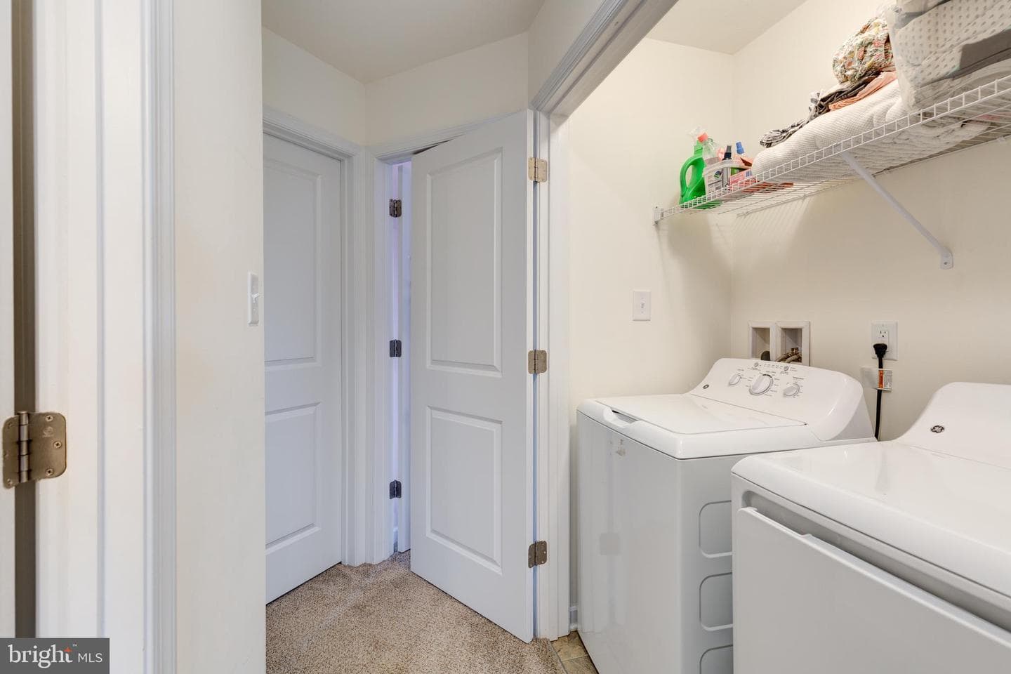 225 Holstein Drive photo 28