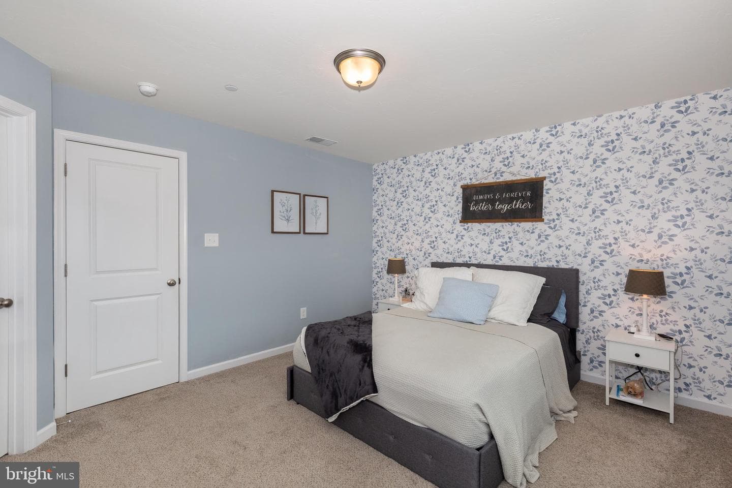 225 Holstein Drive photo 32