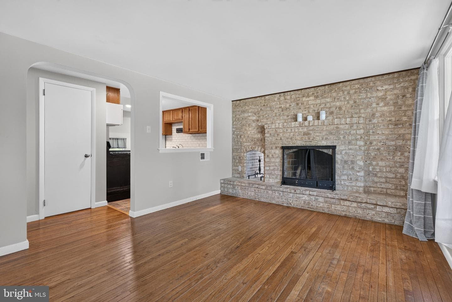 2725 Oakland Road photo 8