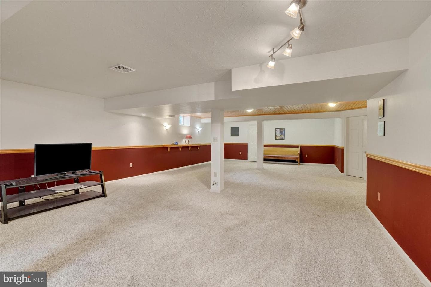 985 Detwiler Drive photo 21