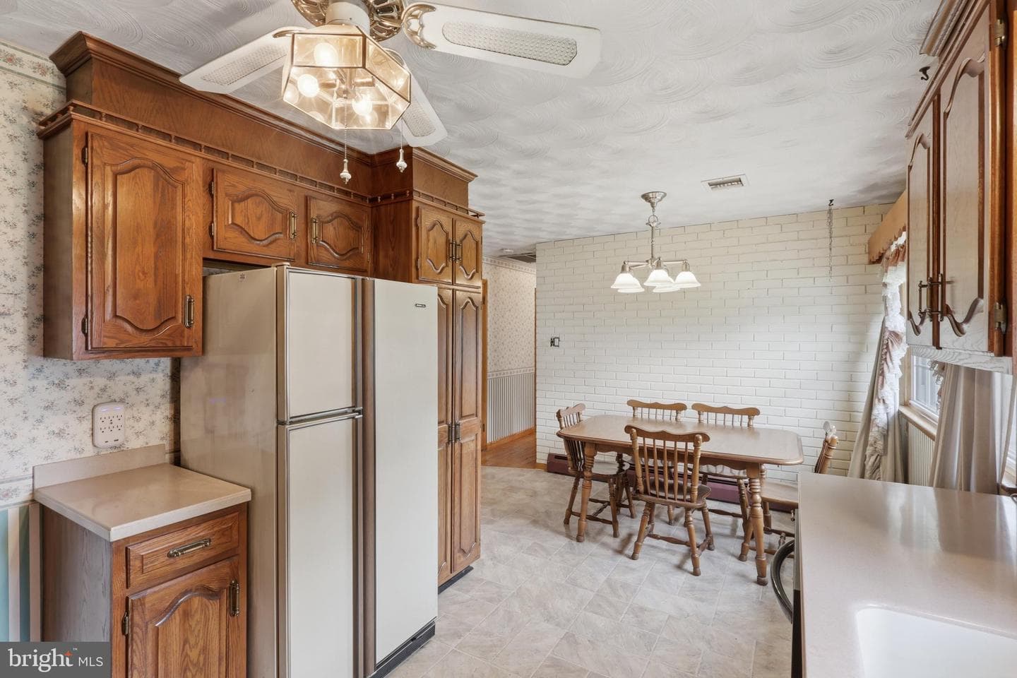 5893 Ambau Road photo 19