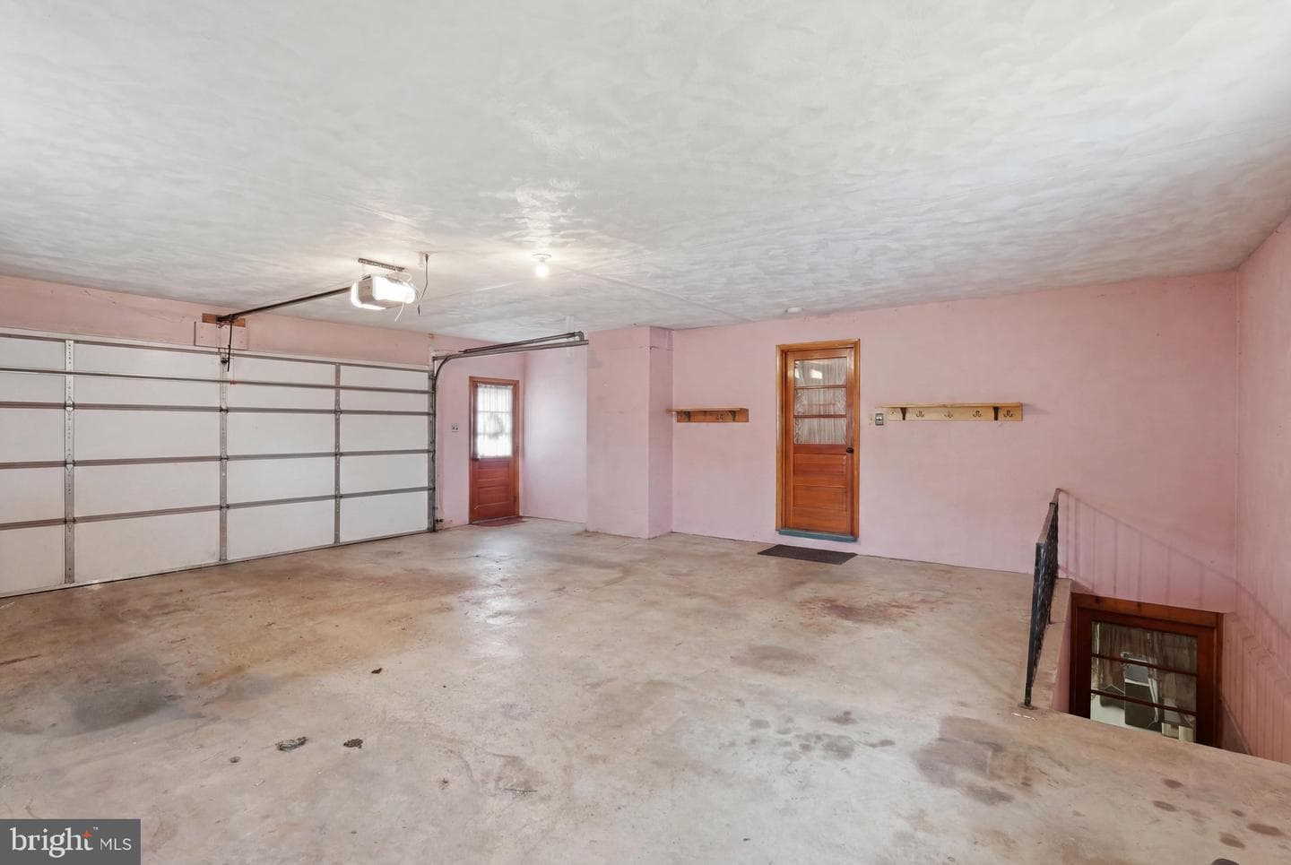 5893 Ambau Road photo 39