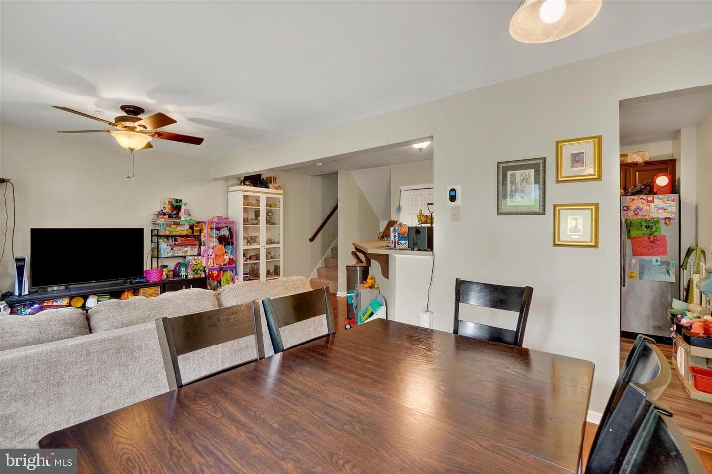 320 Fisher Drive photo 12