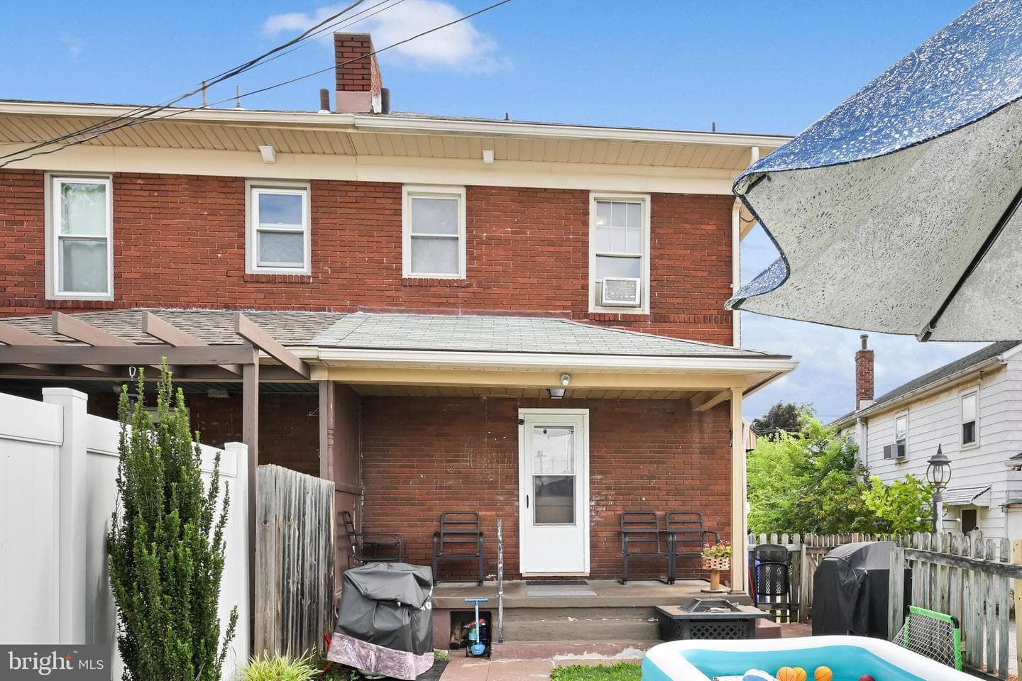 174 S Harrison Street photo 28
