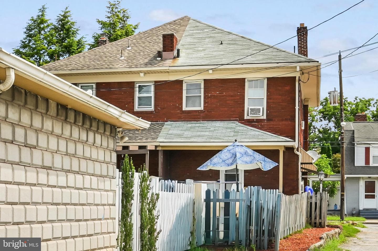 174 S Harrison Street photo 32