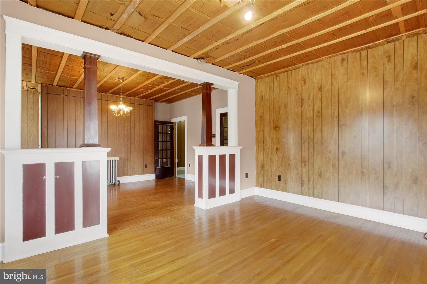 544 York Street photo 9