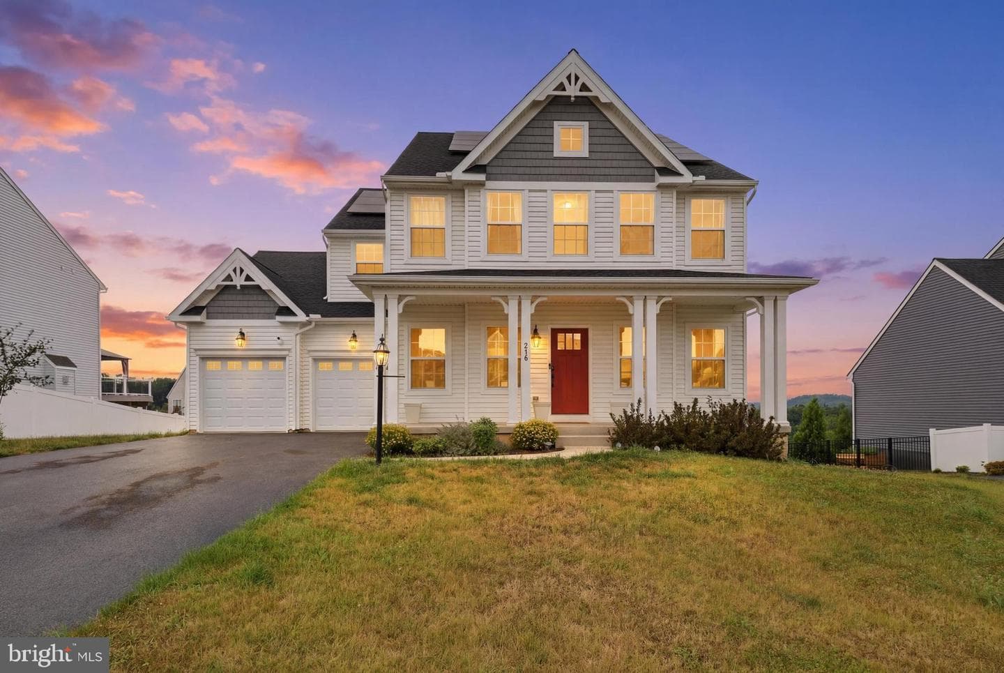 216 Hollyhock Drive, Manchester