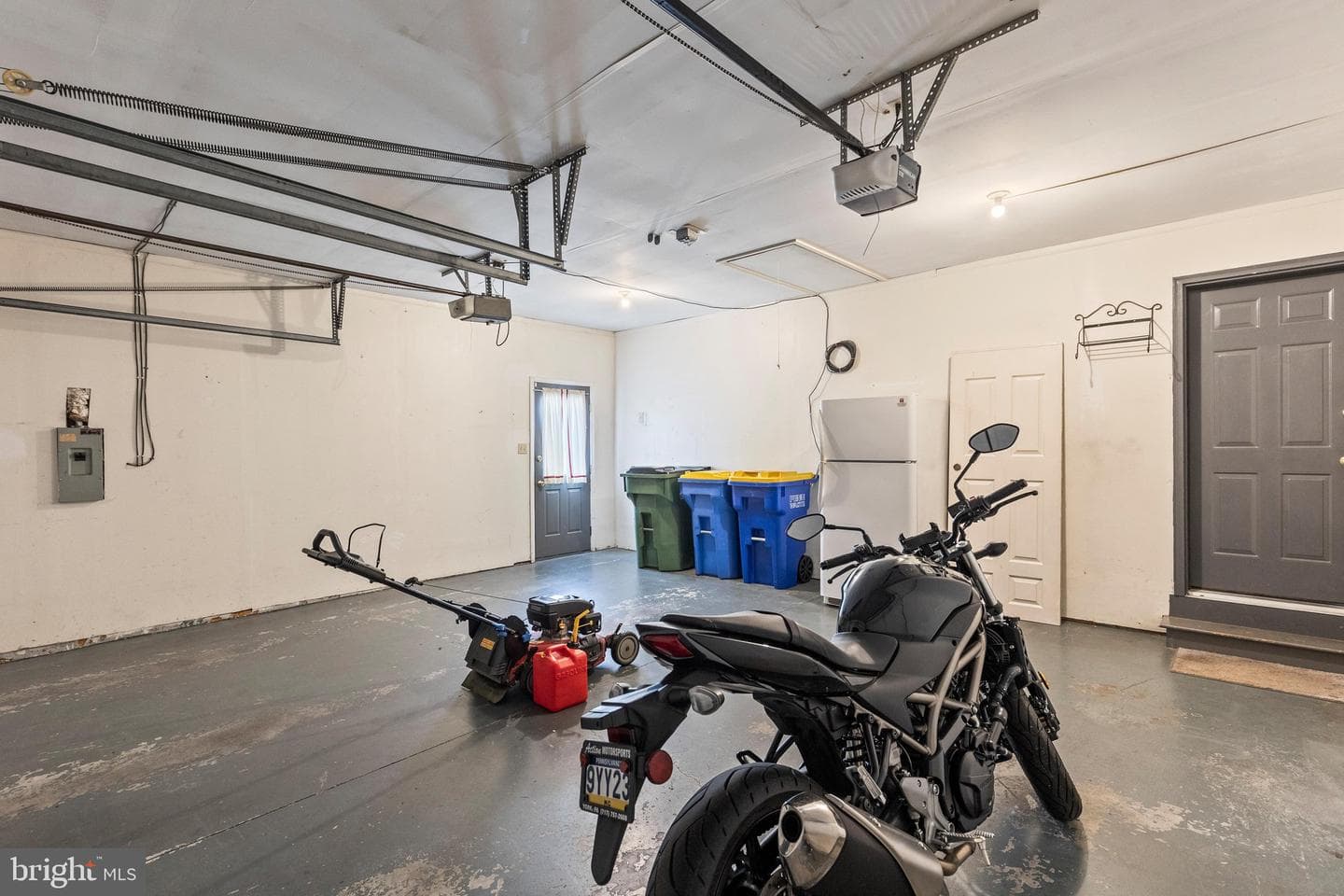 678 S Maurice Street photo 36