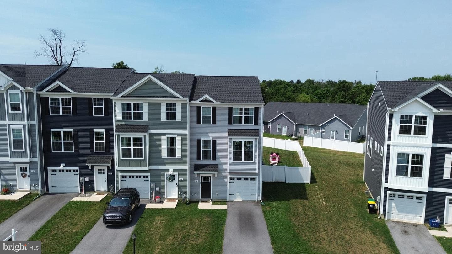 32 Coop Lane, Hanover