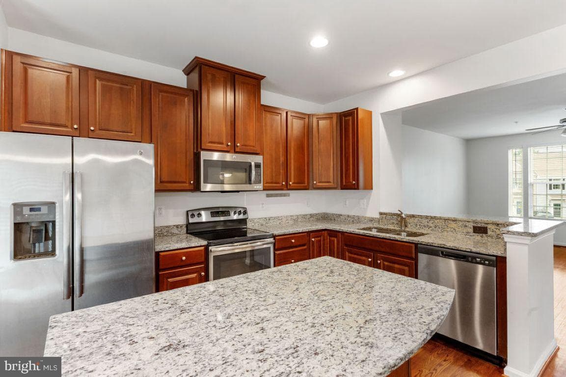 707 Spencer Drive photo 9