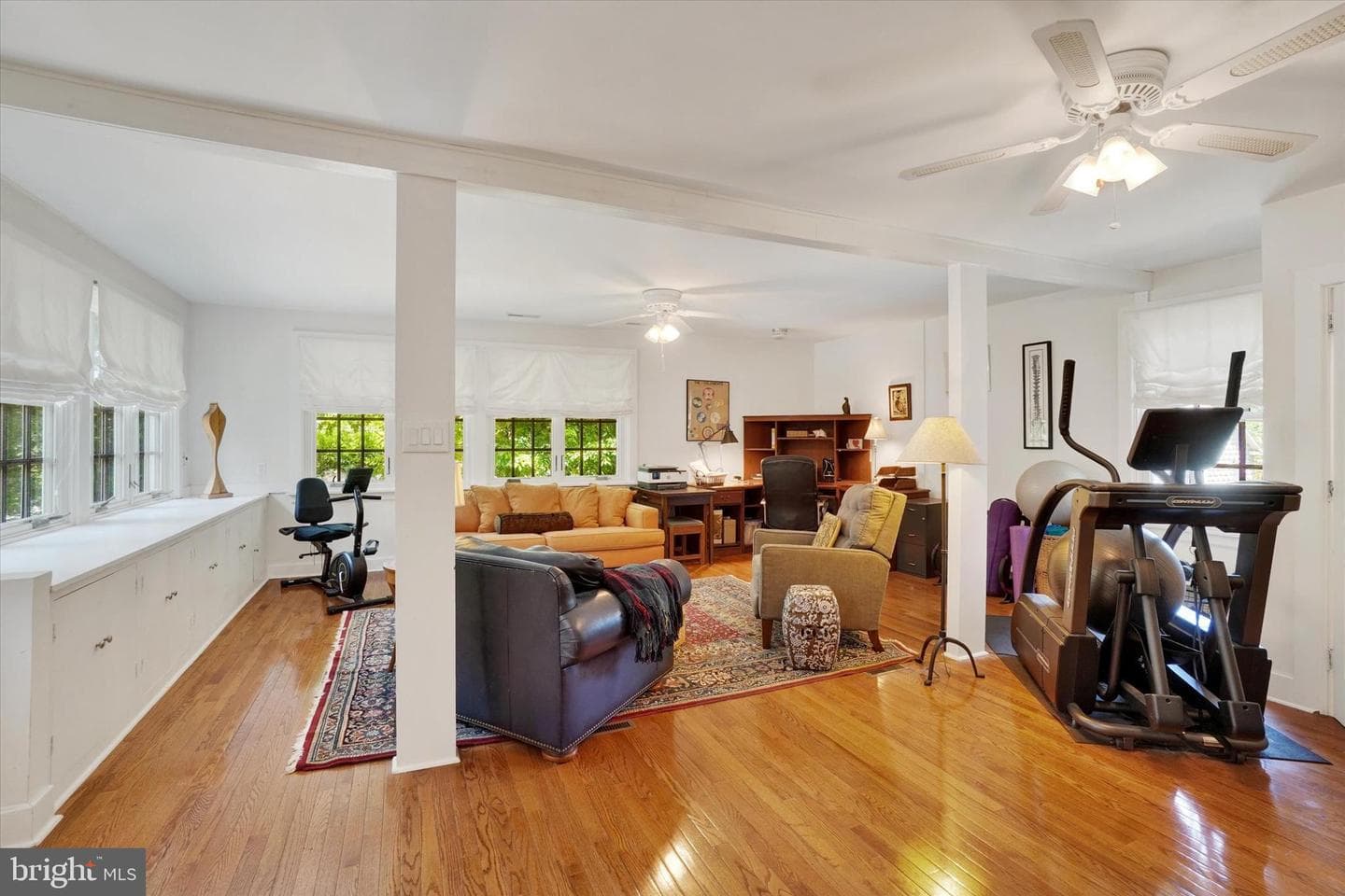 915 Arlington Road photo 43