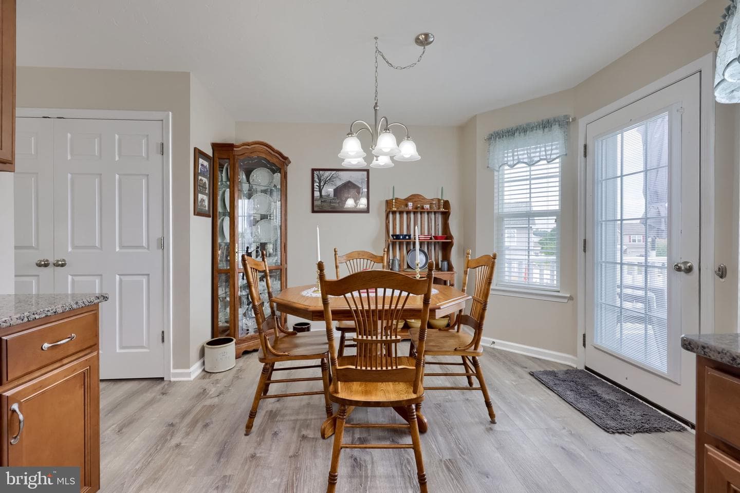 226 N Alpine Drive photo 14