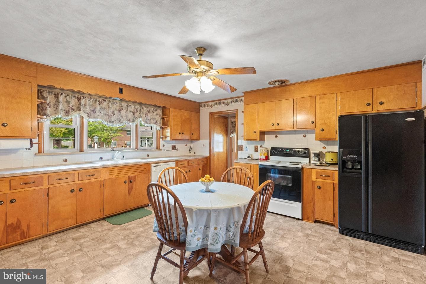 263 Mckinley Avenue photo 10