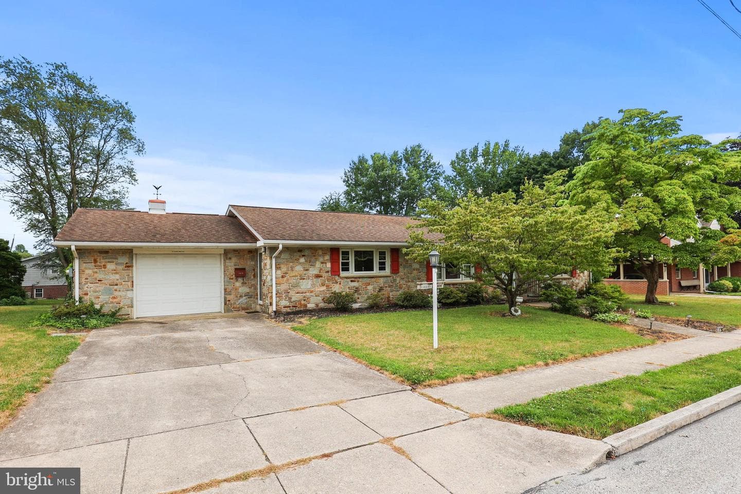 263 Mckinley Avenue photo 4