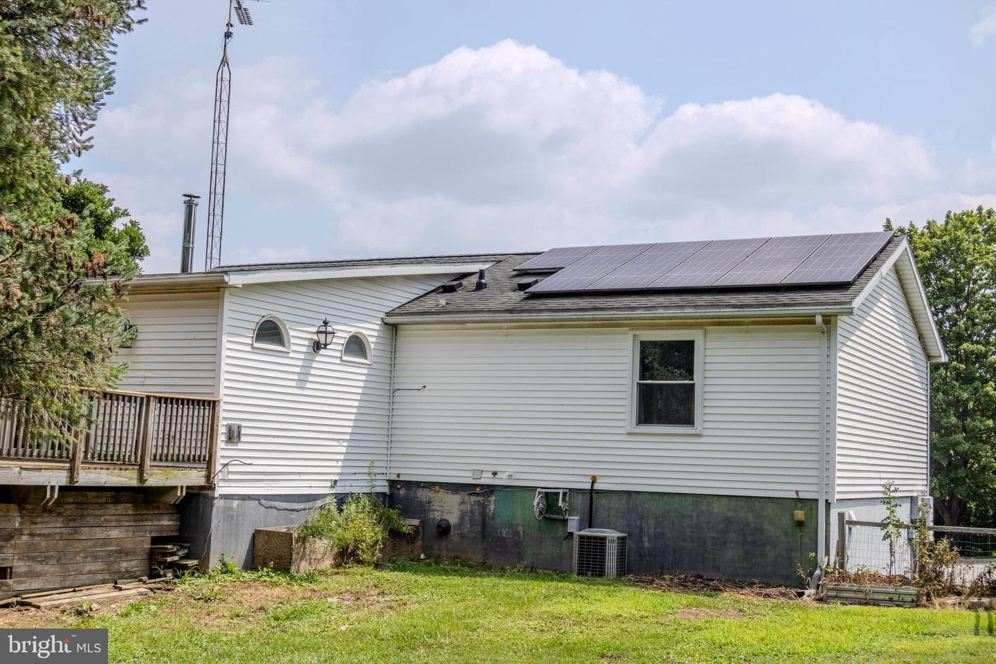 273 Smeach Drive photo 37