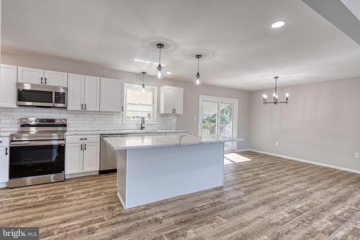 7 Crestline Drive photo 18