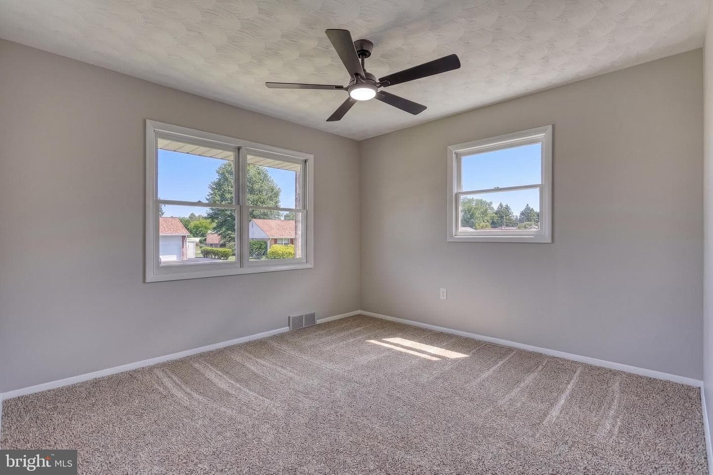 7 Crestline Drive photo 38