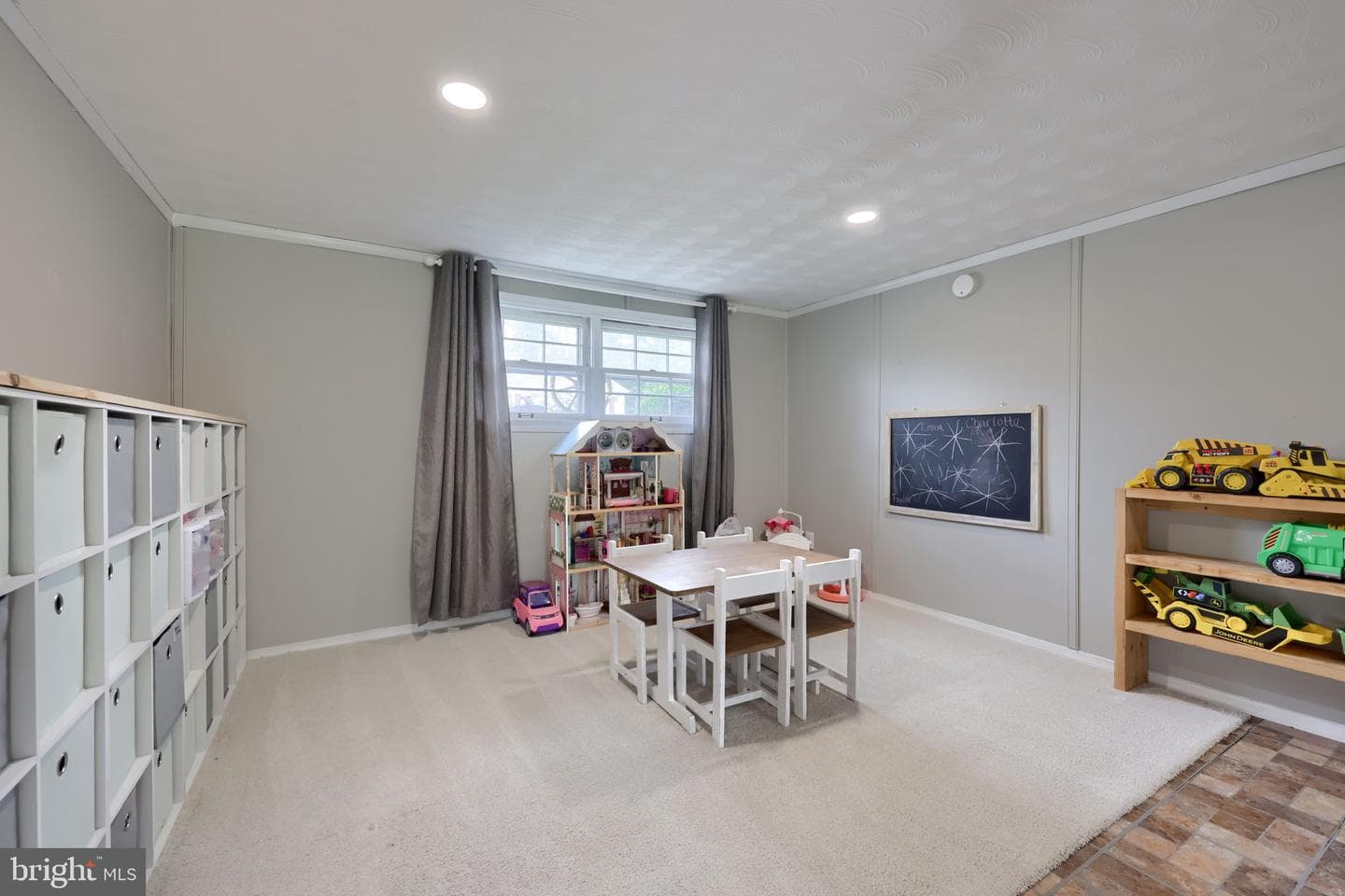 2520 Log Cabin Road photo 32