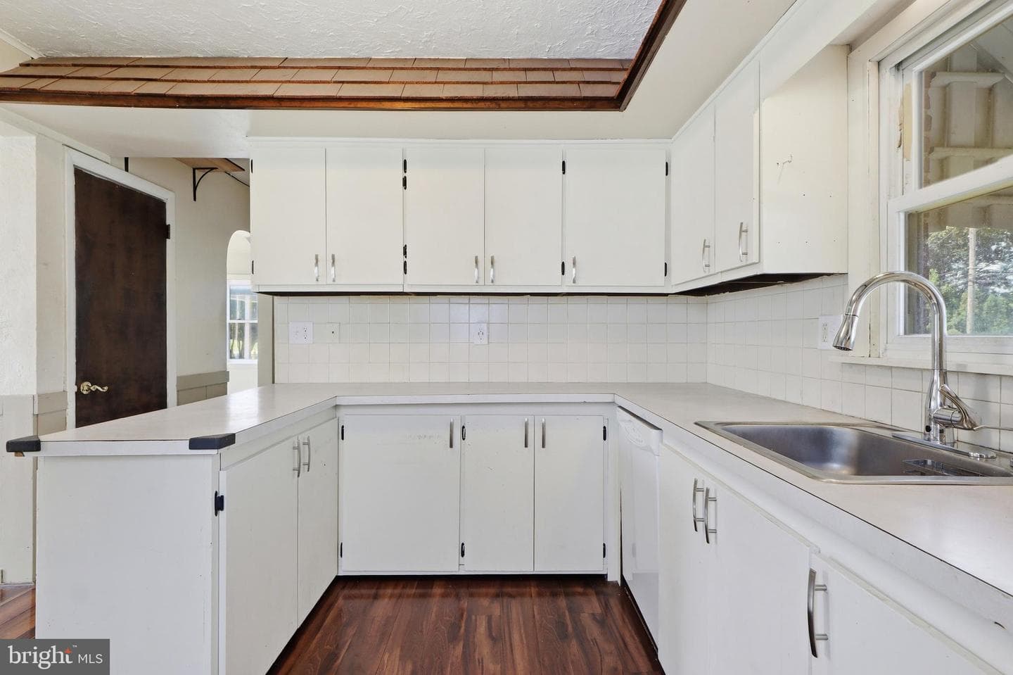 324 Greystone Road photo 12