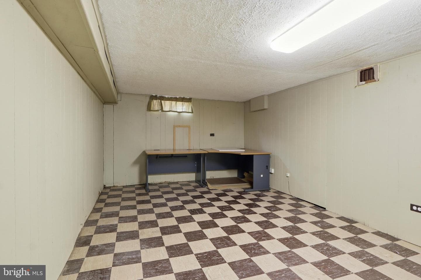 324 Greystone Road photo 25