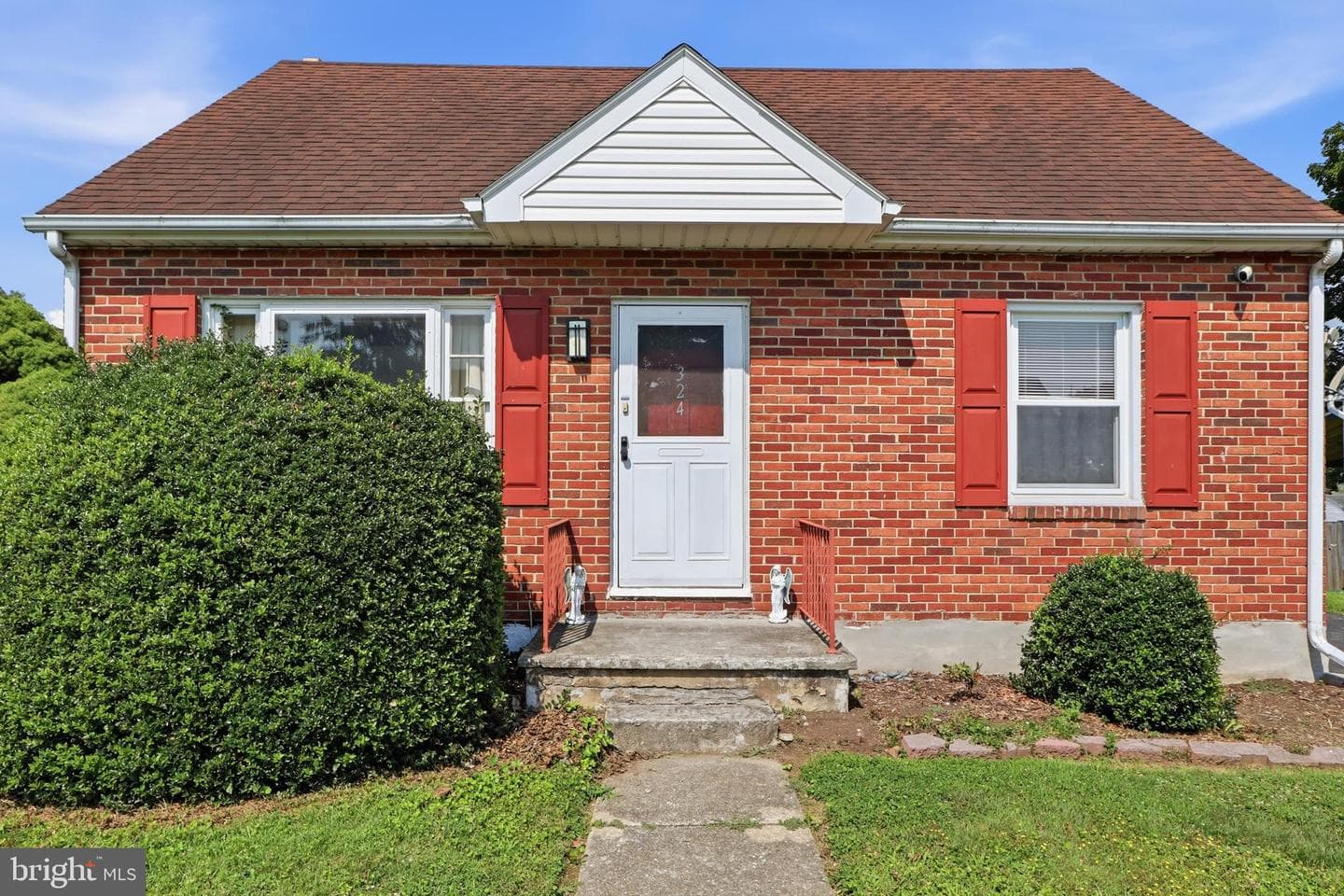 324 Greystone Road photo 5