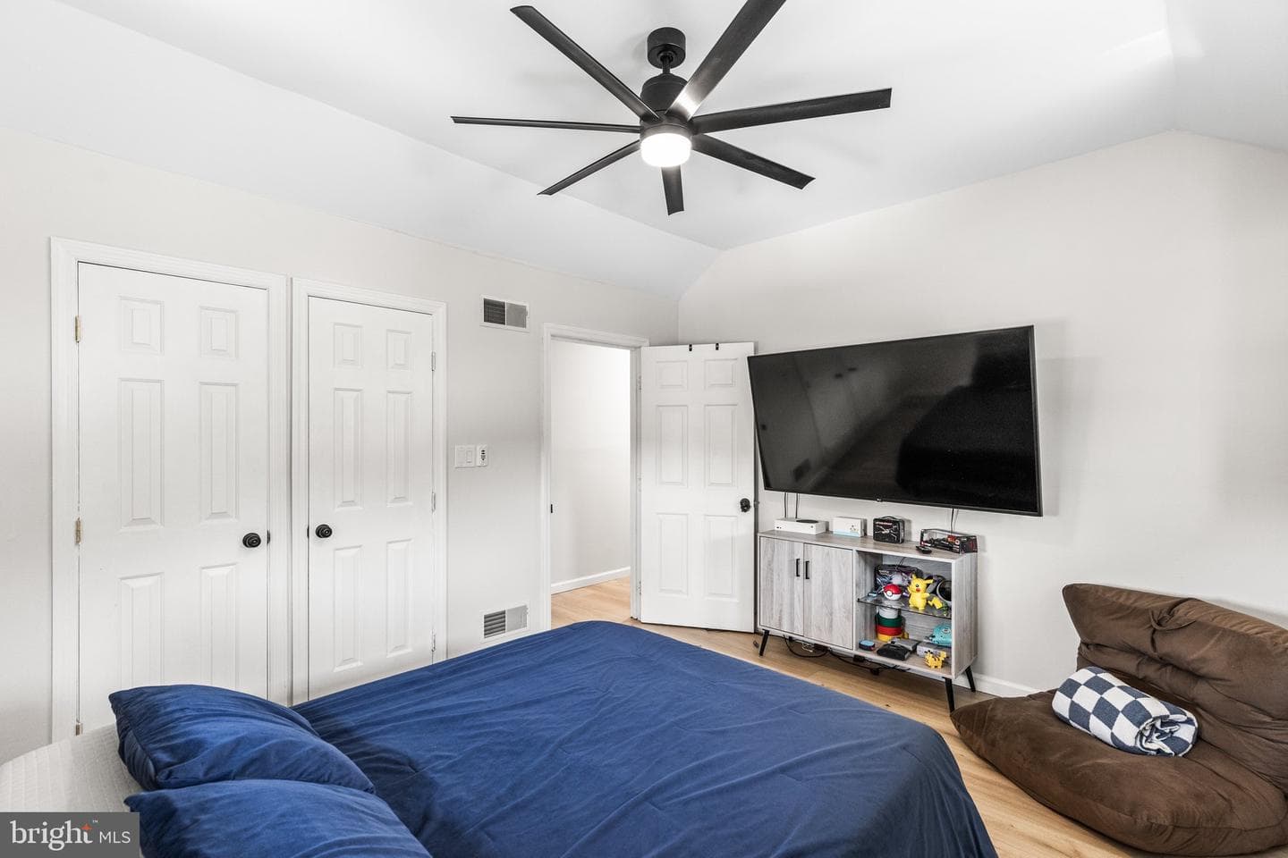 29 Colonial Drive photo 32